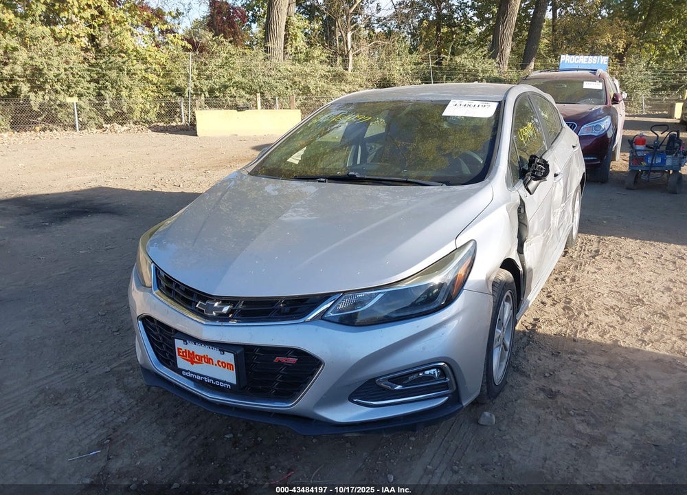 2017 CHEVROLET CRUZE VIN: 3G1BE6SM4HS583585