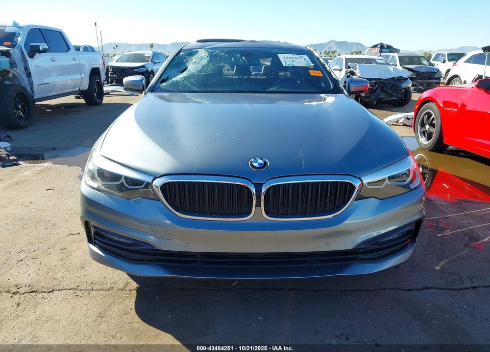 2018 BMW 5 SERIES VIN: WBAJA5C59JWA57009