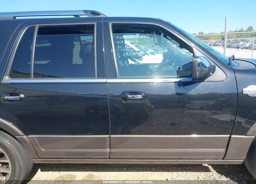 2015 FORD EXPEDITION XLT/KING RANCH VIN: 1FMJU1JT3FEF49125