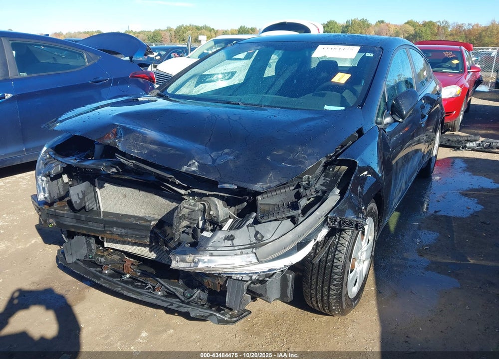 2017 KIA FORTE VIN: 3KPFK4A70HE055140