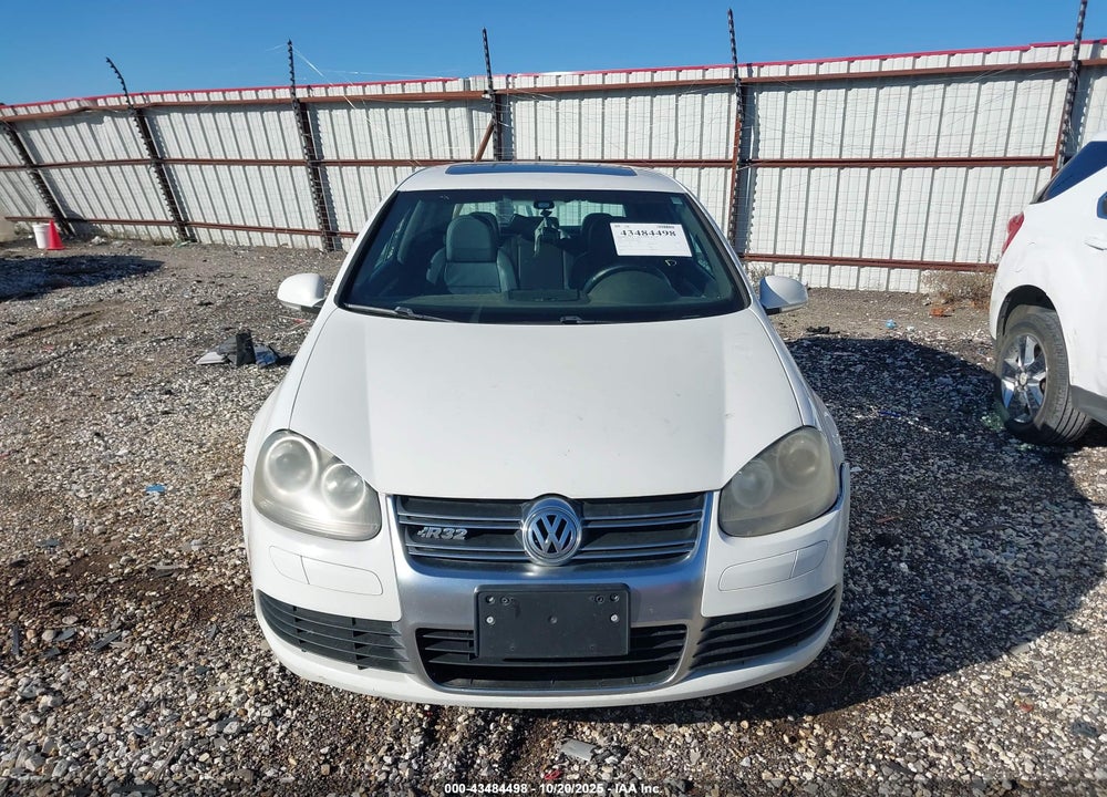 2008 VOLKSWAGEN R32 VIN: WVWKC71K98W262049