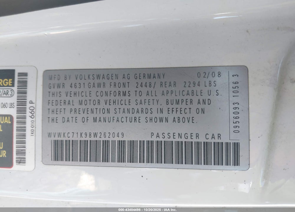 2008 VOLKSWAGEN R32 VIN: WVWKC71K98W262049