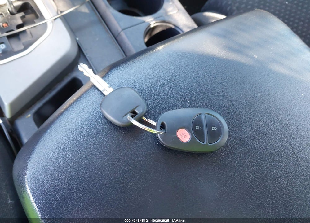 2013 TOYOTA TUNDRA VIN: 5TFUW5F17DX288903