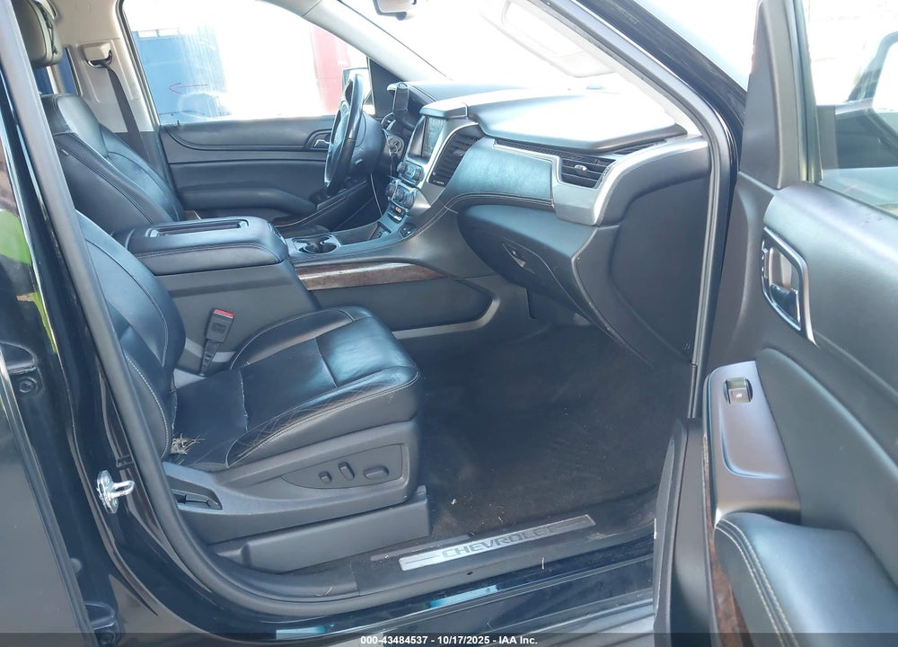 2017 CHEVROLET TAHOE LT VIN: 1GNSKBKCXHR132476