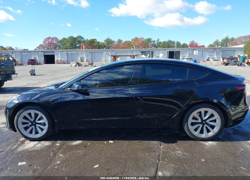 2022 TESLA MODEL 3 LONG RANGE DUAL MOTOR ALL-WHEEL DRIVE VIN: 5YJ3E1EB8NF182120
