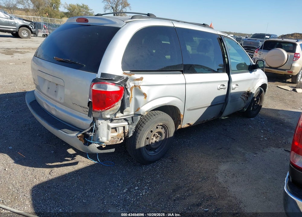 2003 CHRYSLER VOYAGER LX VIN: 1C4GJ45353B281954