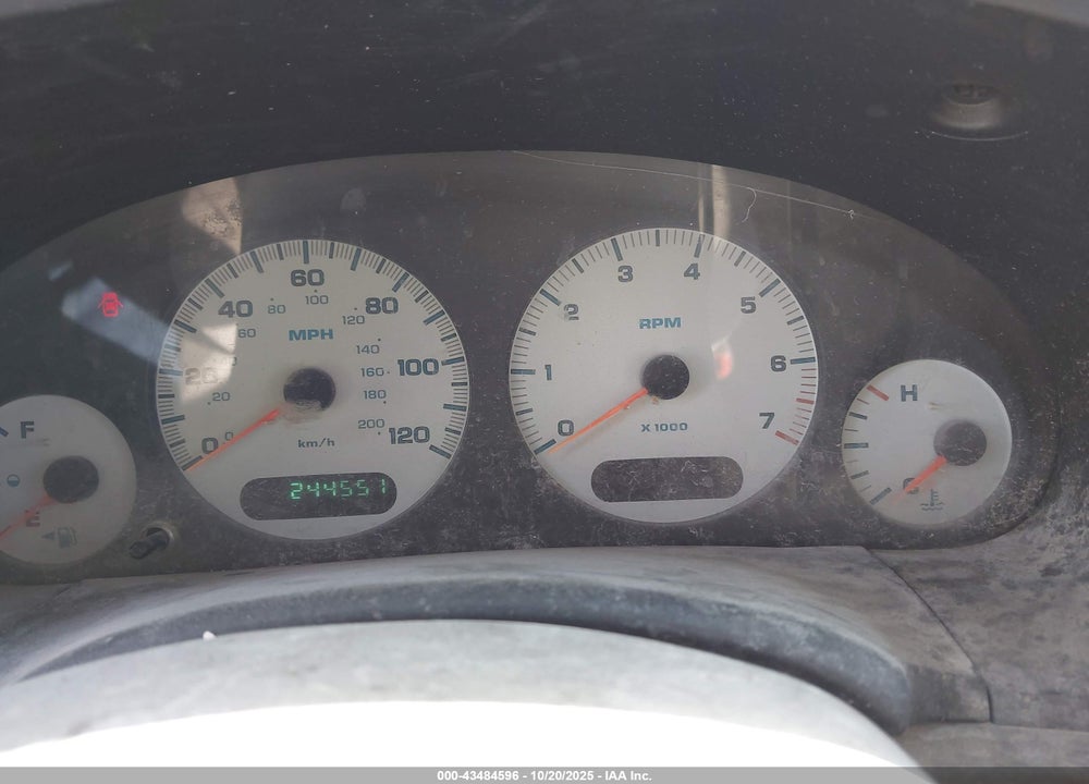 2003 CHRYSLER VOYAGER LX VIN: 1C4GJ45353B281954