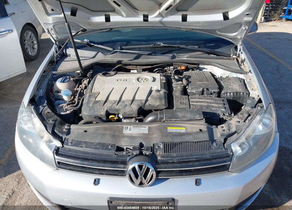 2014 VOLKSWAGEN JETTA SPORTWAGEN 2.0L TDI VIN: 3VWPL7AJ7EM608136