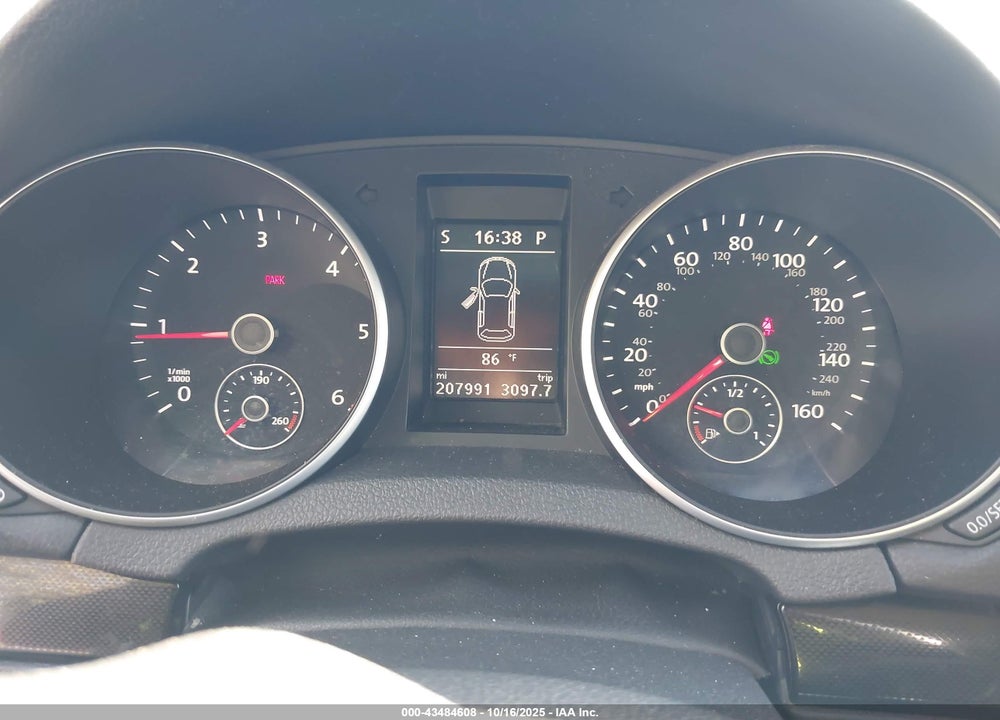 2014 VOLKSWAGEN JETTA SPORTWAGEN 2.0L TDI VIN: 3VWPL7AJ7EM608136