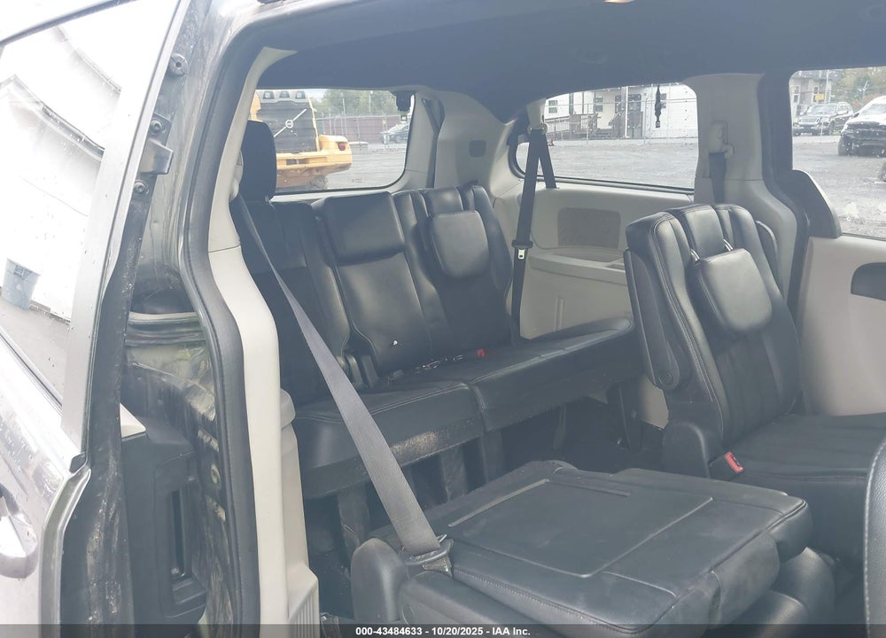2019 DODGE GRAND CARAVAN SXT VIN: 2C4RDGCG4KR630402