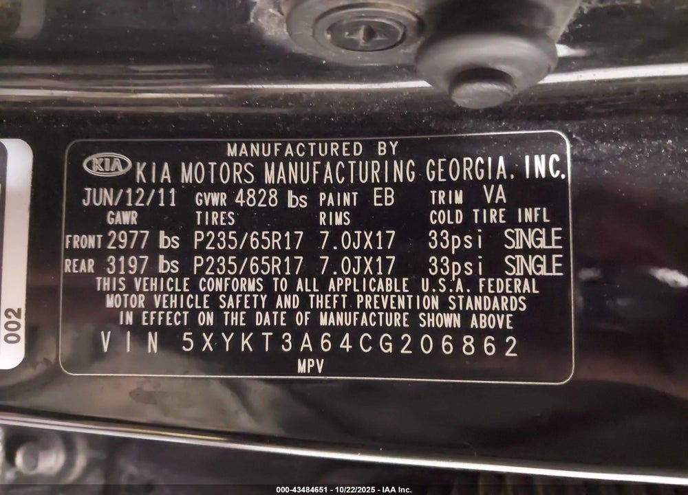 2012 KIA SORENTO LX VIN: 5XYKT3A64CG206862