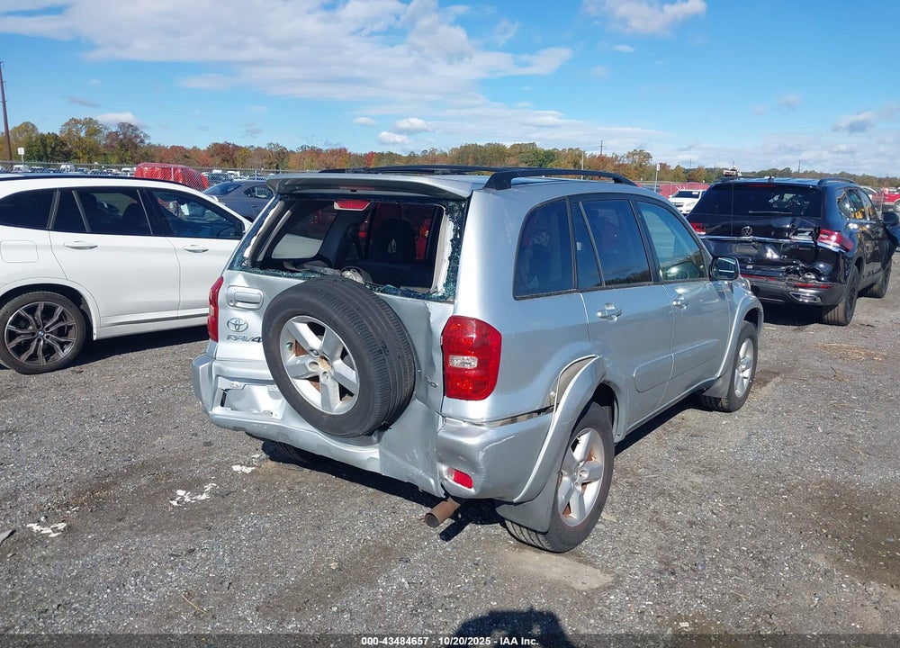 2005 TOYOTA RAV4 VIN: JTEHD20V650047518