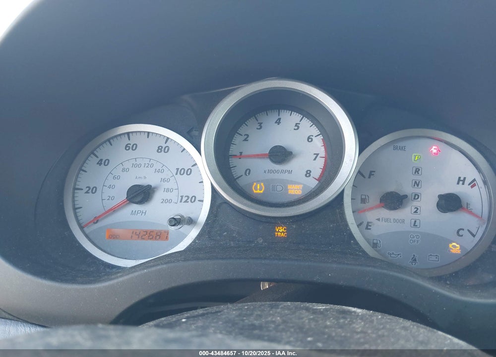 2005 TOYOTA RAV4 VIN: JTEHD20V650047518