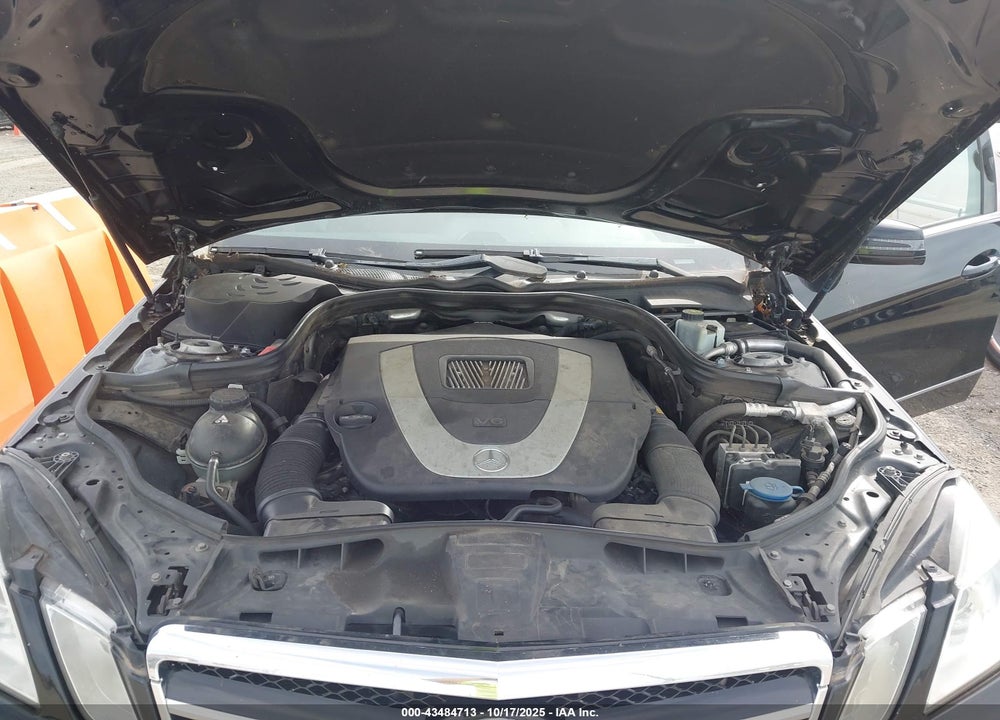 2011 MERCEDES-BENZ E 350 4MATIC VIN: WDDHF8HB8BA411896