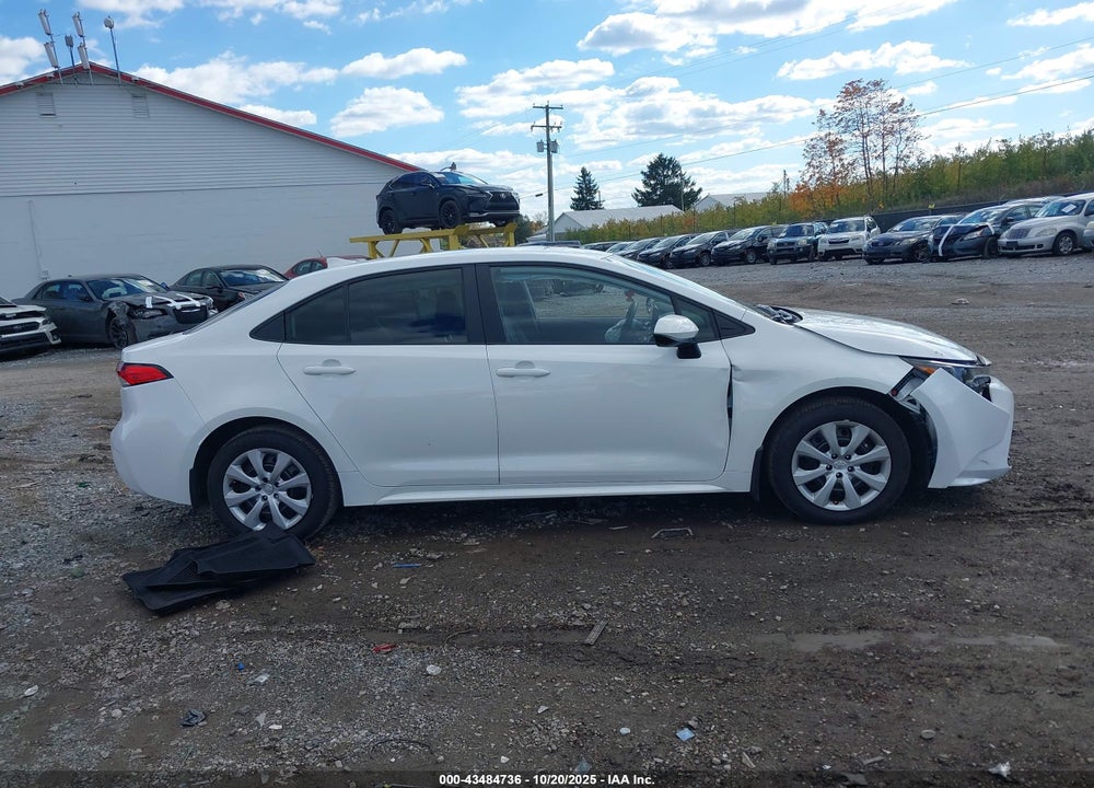 2024 TOYOTA COROLLA LE VIN: 5YFB4MDE3RP195282