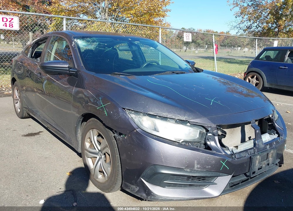2018 HONDA CIVIC VIN: 2HGFC2F56JH526048