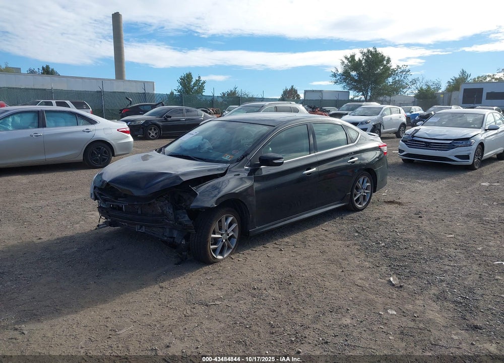 2015 NISSAN SENTRA SR VIN: 3N1AB7AP4FY238146