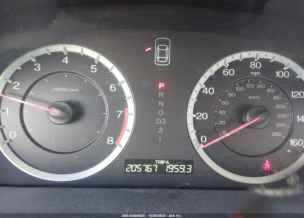 2010 HONDA ACCORD 2.4 LX VIN: 1HGCP2F36AA122333
