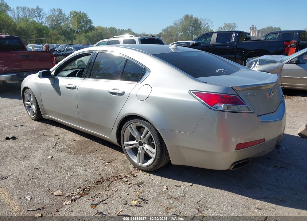 2010 ACURA TL VIN: 19UUA8F28AA010570