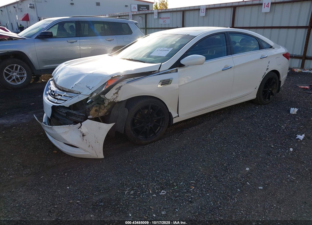 2011 HYUNDAI SONATA VIN: 5NPEC4AB4BH189777