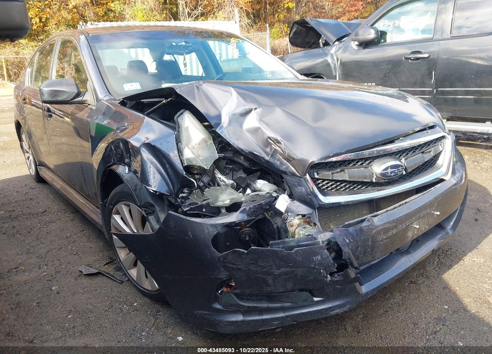 2011 SUBARU LEGACY 2.5I LIMITED VIN: 4S3BMBK63B3213553