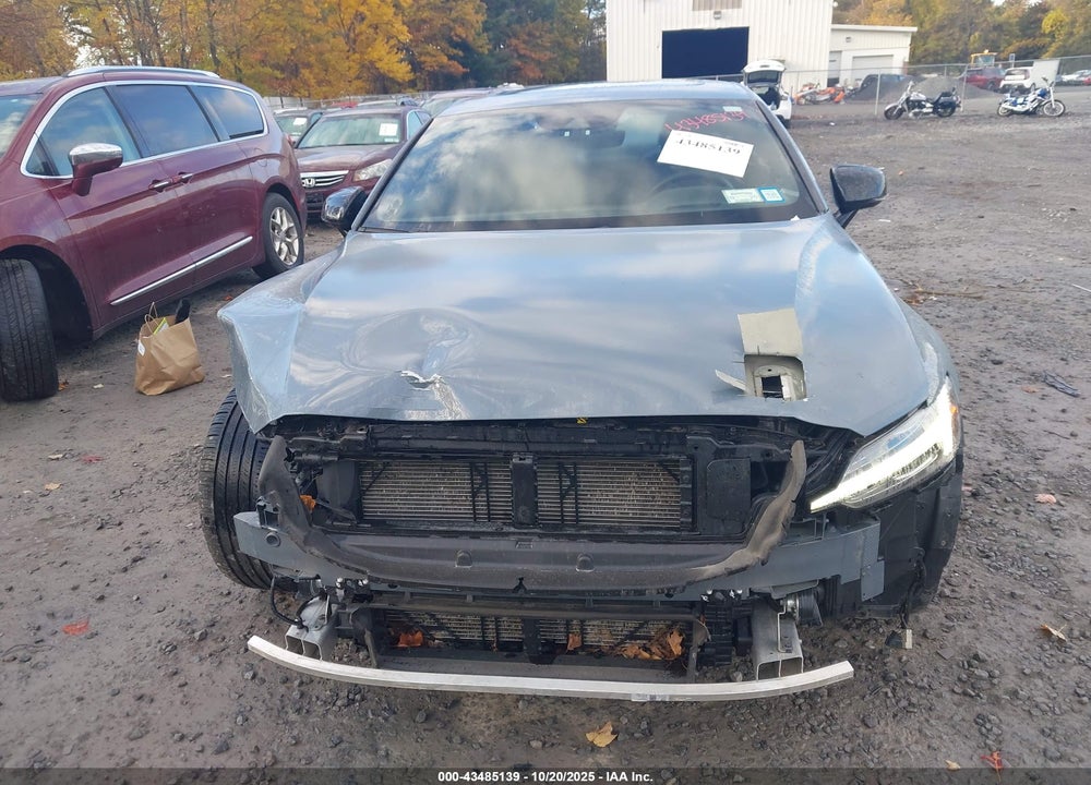2022 VOLVO S60 VIN: 7JRL12TM4NG154621