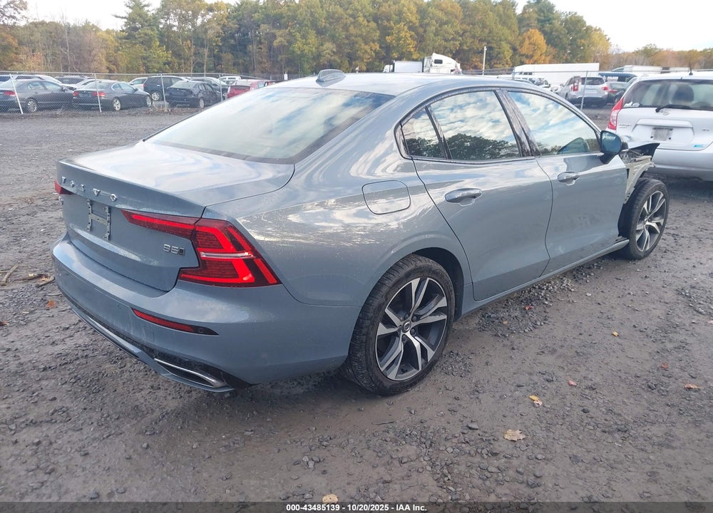 2022 VOLVO S60 VIN: 7JRL12TM4NG154621