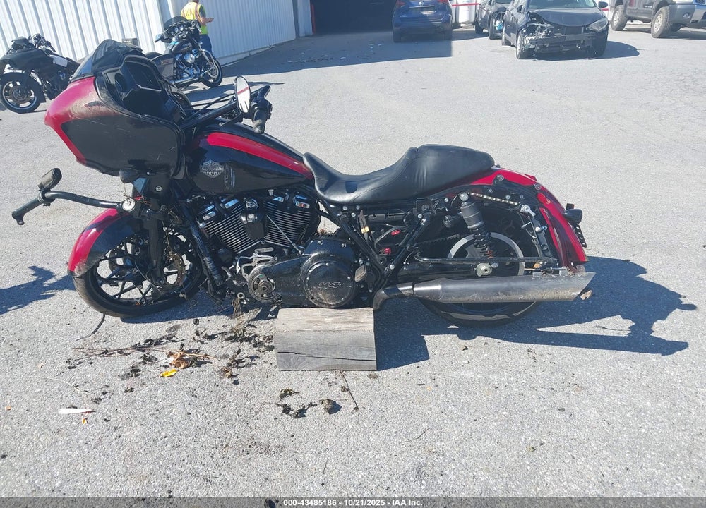 2021 HARLEY-DAVIDSON FLTRXS VIN: 1HD1KTP14MB671808