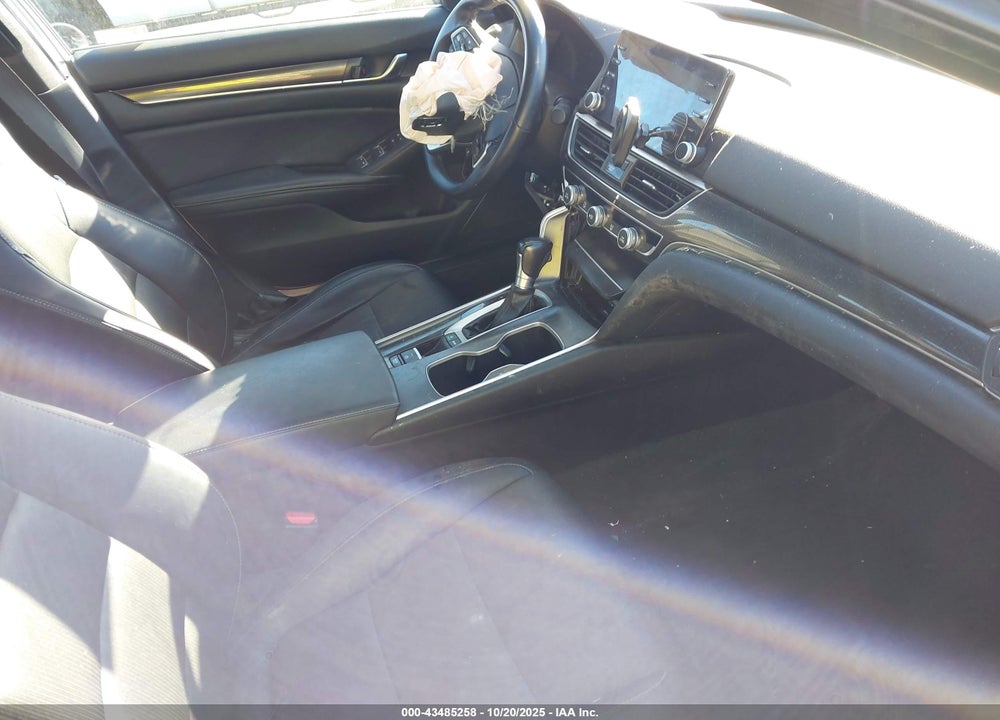 2018 HONDA ACCORD SPORT VIN: 1HGCV1F31JA245019