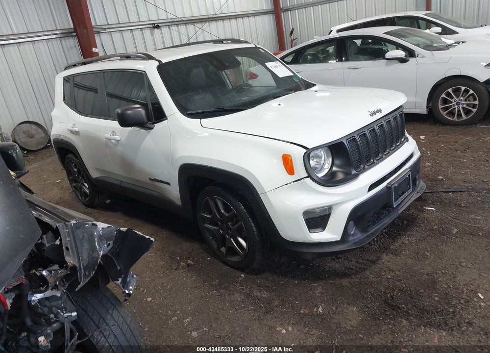 2021 JEEP RENEGADE LATITUDE FWD VIN: ZACNJCBB0MPM45726
