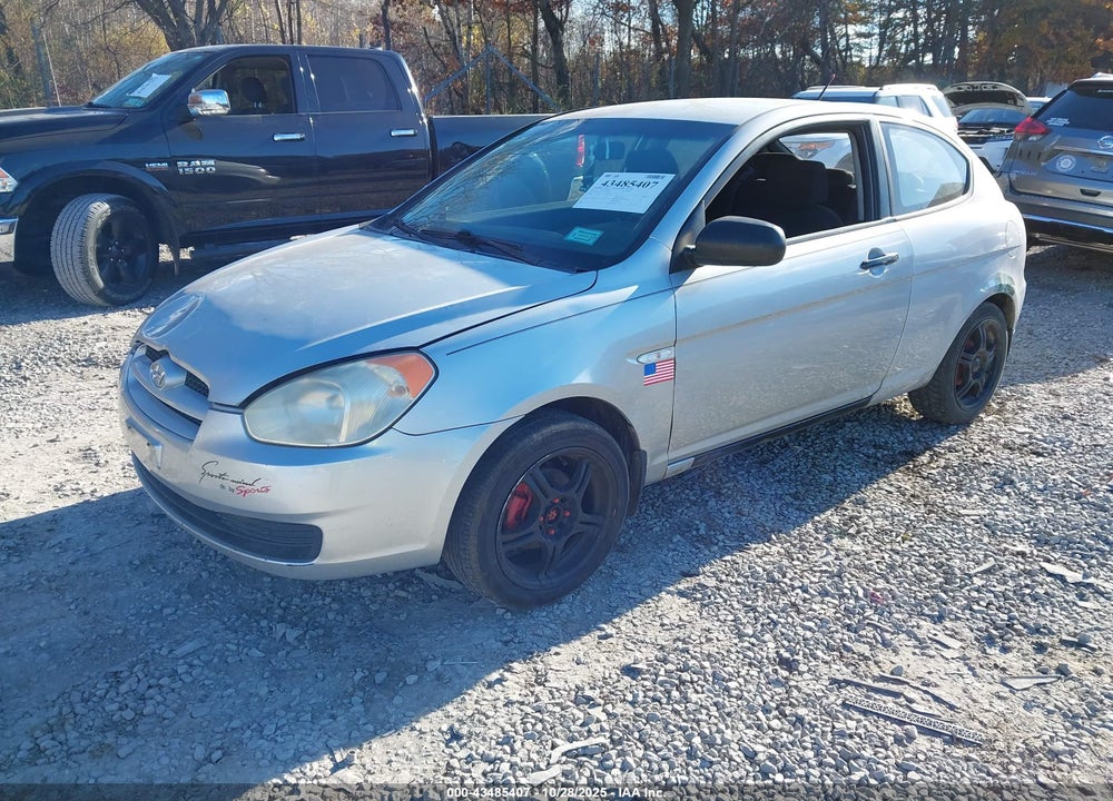 2011 HYUNDAI ACCENT VIN: KMHCM3AC5BU192096