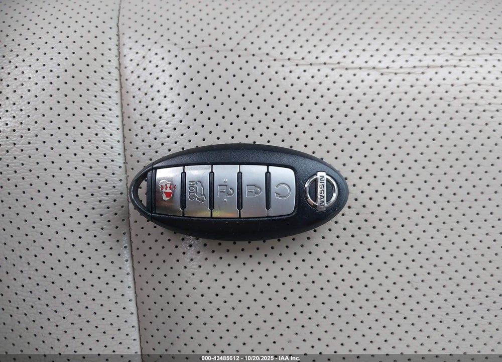 2015 NISSAN MURANO PLATINUM VIN: 5N1AZ2MHXFN207556