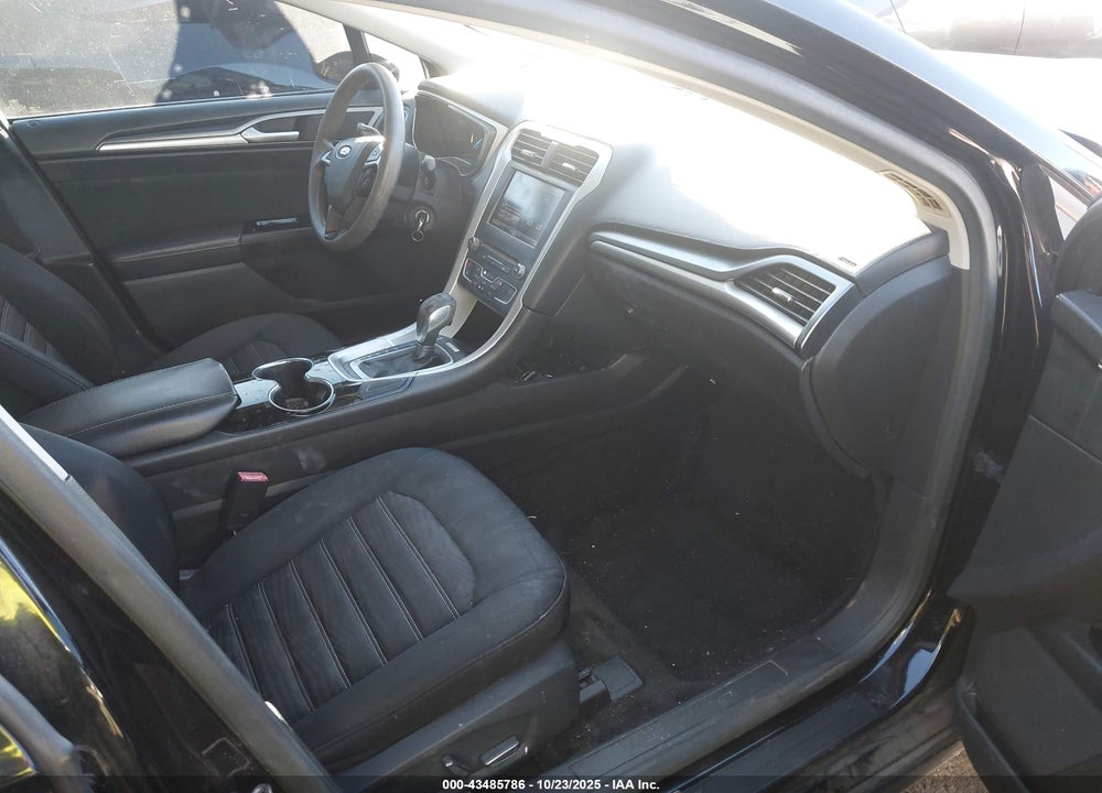 2016 FORD FUSION SE VIN: 3FA6P0H7XGR101909