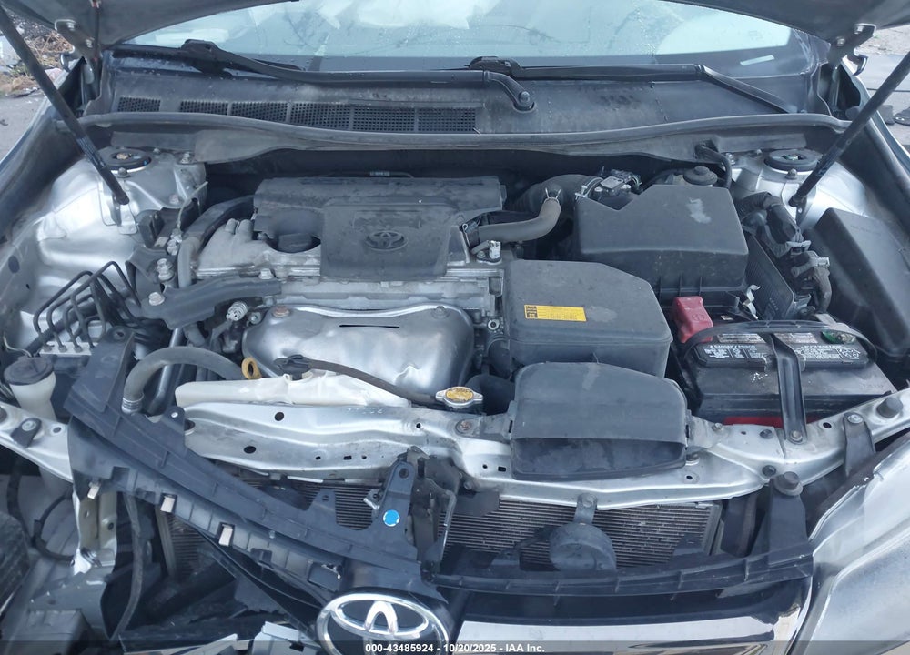 2015 TOYOTA CAMRY SE VIN: 4T1BF1FK5FU872922