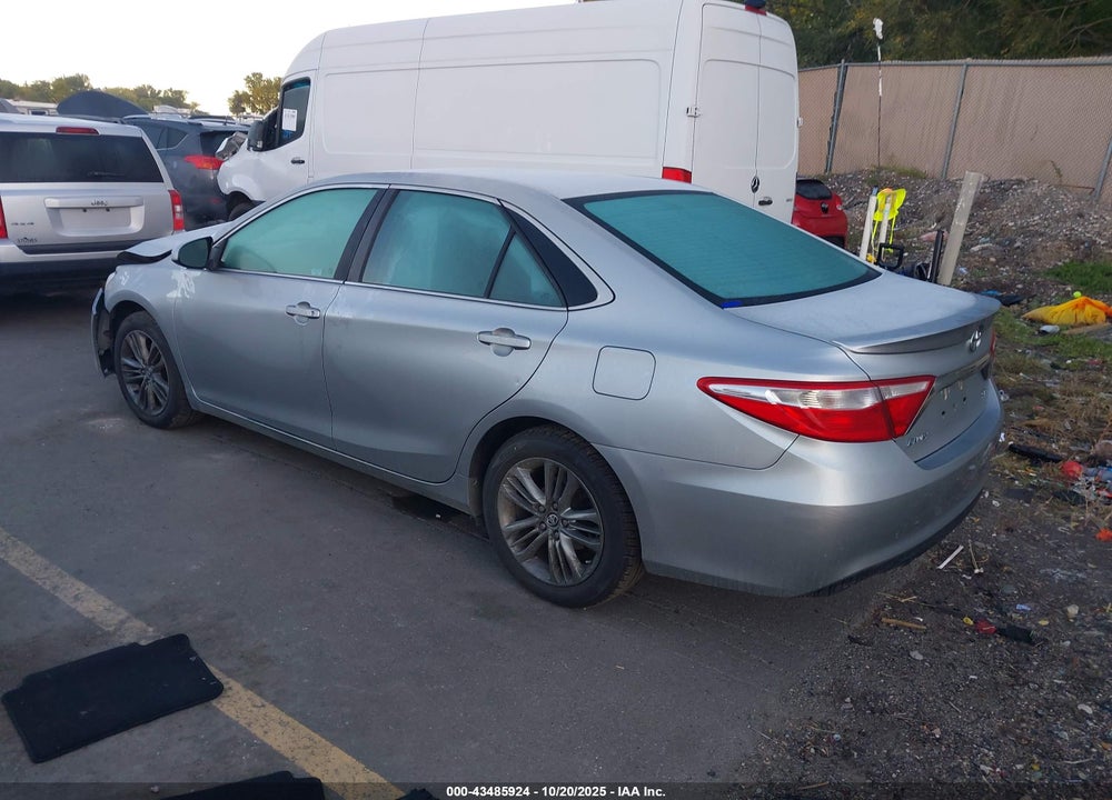 2015 TOYOTA CAMRY SE VIN: 4T1BF1FK5FU872922