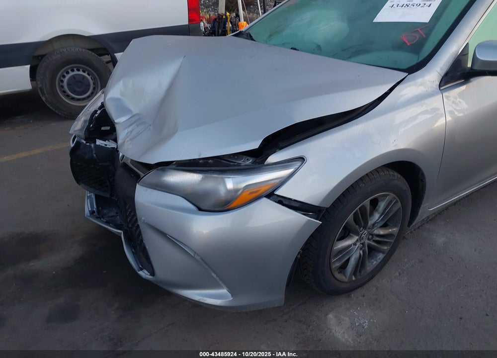 2015 TOYOTA CAMRY SE VIN: 4T1BF1FK5FU872922