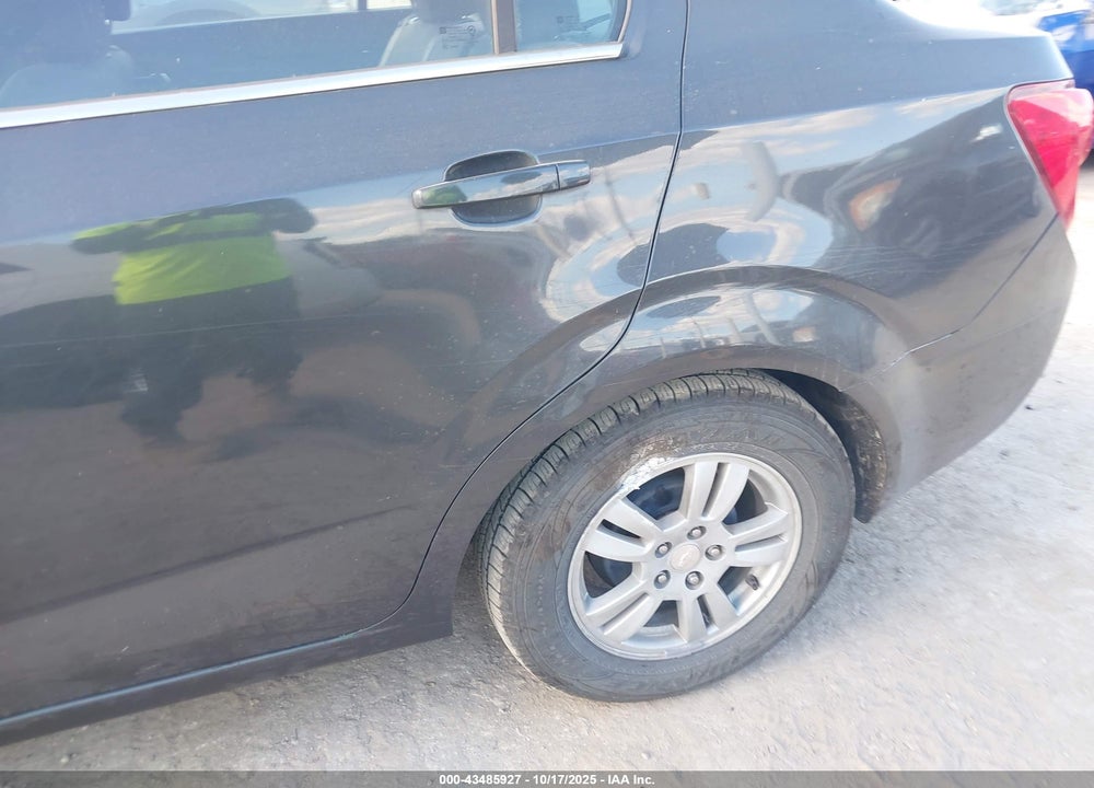 2015 CHEVROLET SONIC LT AUTO VIN: 1G1JC5SHXF4169884