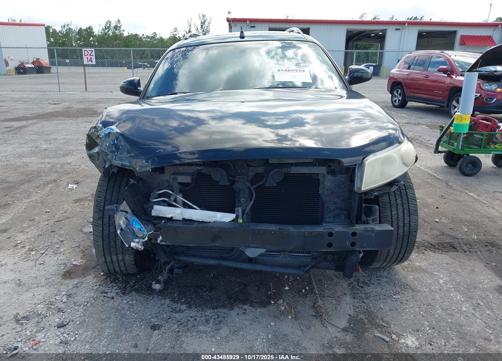 2005 INFINITI FX35 VIN: JNRAS08W45X214821
