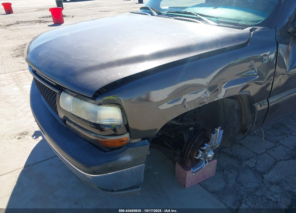 2000 CHEVROLET SILVERADO 1500 VIN: 1GCEC14W0YZ207755
