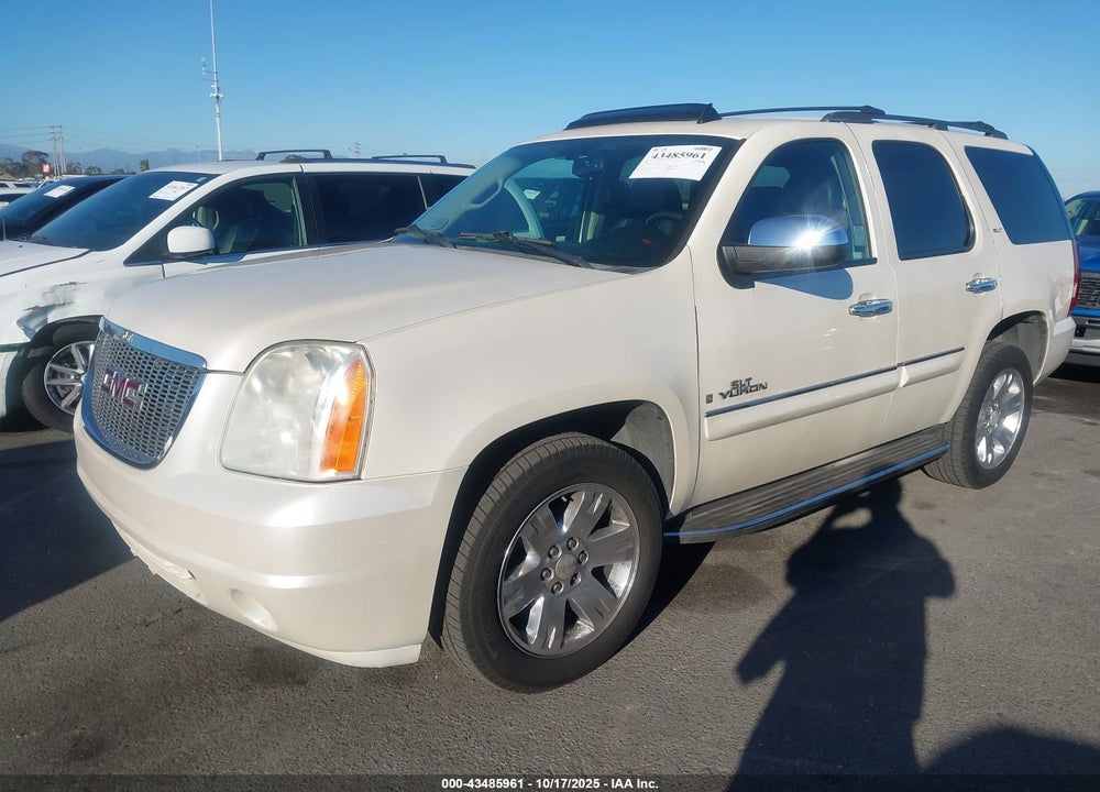 2008 GMC YUKON SLT VIN: 1GKFC13J38R230090