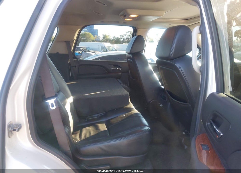 2008 GMC YUKON SLT VIN: 1GKFC13J38R230090