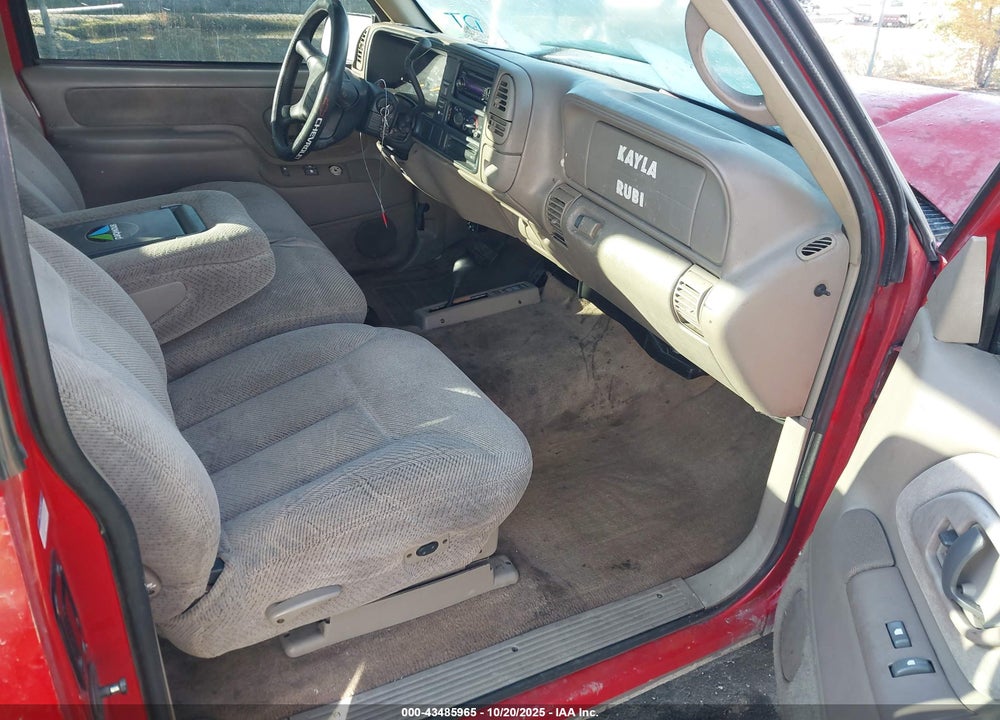 1997 CHEVROLET K1500 FLEETSIDE VIN: 2GCEK19R5V1290268