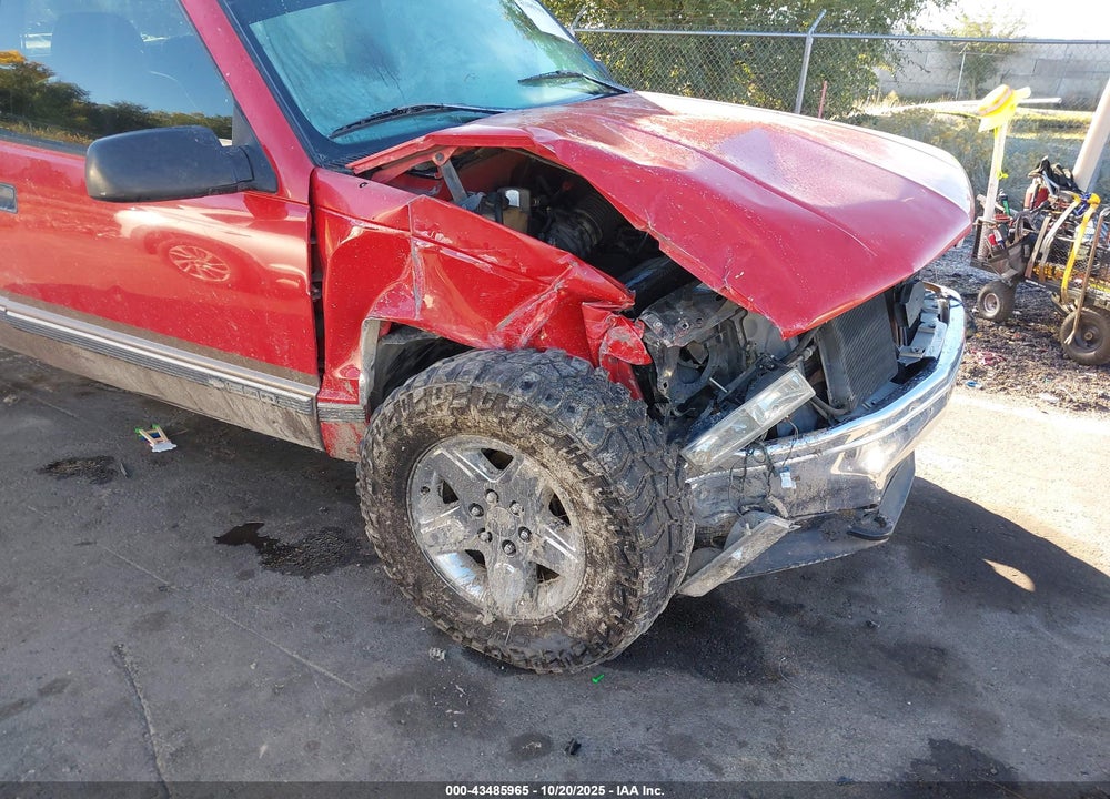 1997 CHEVROLET K1500 FLEETSIDE VIN: 2GCEK19R5V1290268