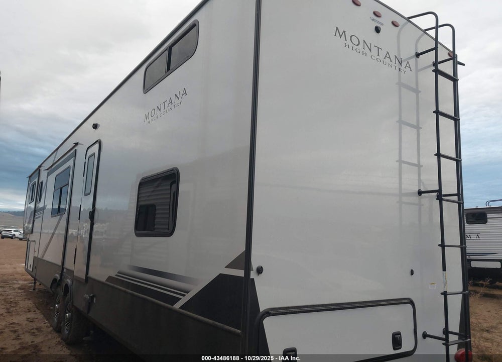 2024 KEYSTONE MONTANA VIN: 4YDFHMU25RA741108