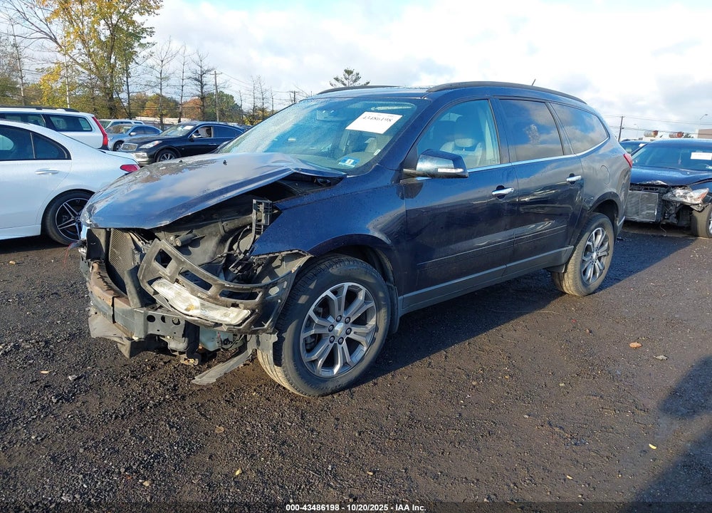 2011 CHEVROLET TRAVERSE VIN: 1GNKVGED7BJ175462
