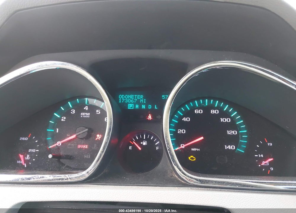 2011 CHEVROLET TRAVERSE VIN: 1GNKVGED7BJ175462
