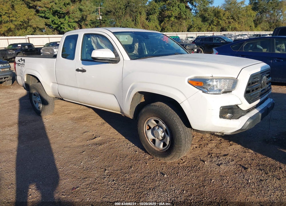 2018 TOYOTA TACOMA SR VIN: 5TFRX5GN5JX113162
