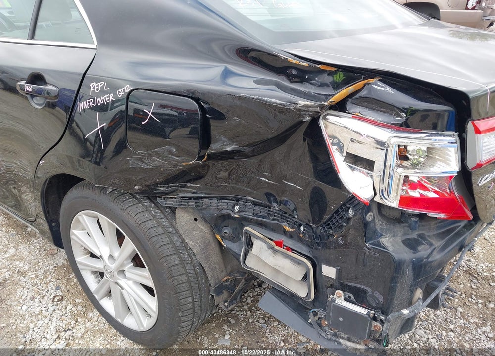 2014 TOYOTA CAMRY HYBRID XLE VIN: 4T1BD1FK7EU103634