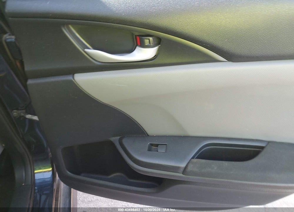 2019 HONDA CIVIC LX VIN: 19XFC2F62KE007454
