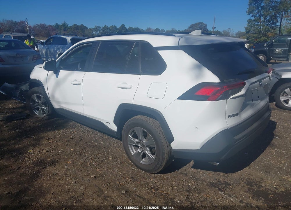 2025 TOYOTA RAV4 HYBRID XLE VIN: 4T3RWRFV0SU197943